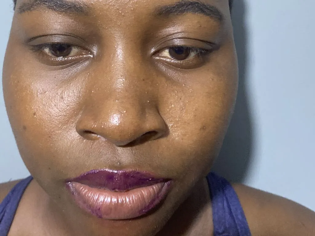 Live sex webcam photo for AnnetGloria #277850894