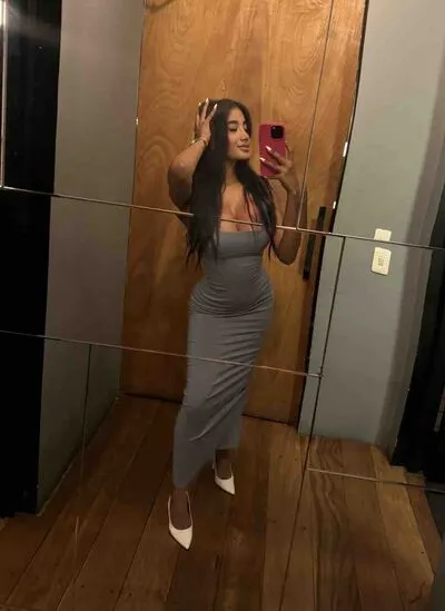 Live sex webcam photo for AnniieAdams #290120109