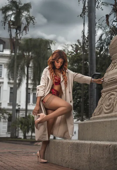 Live sex webcam photo for AnniieAdams #290120149