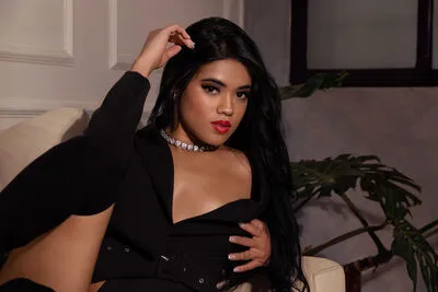 Live sex webcam photo for AntonellaCossio #290167648