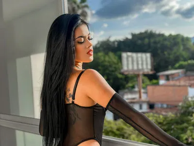 Live sex webcam photo for AntonellaCossio #290167668