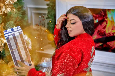 Live sex webcam photo for ArianaSantana #290194026