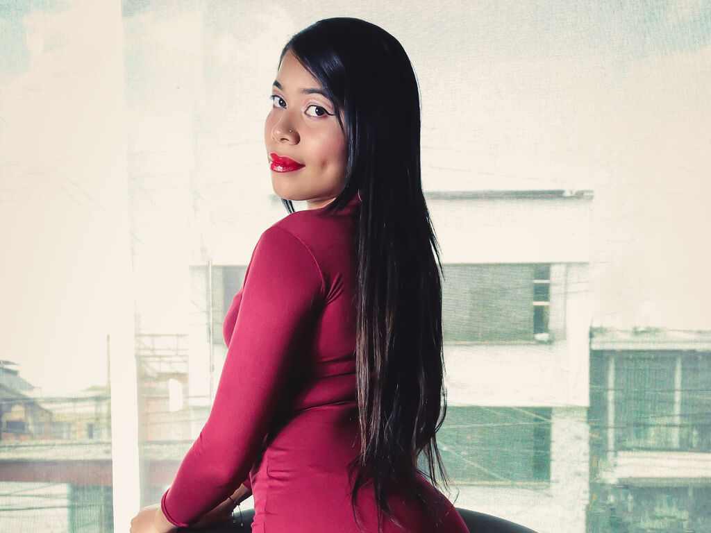 Live sex webcam photo for AshleyWhelan #276440685