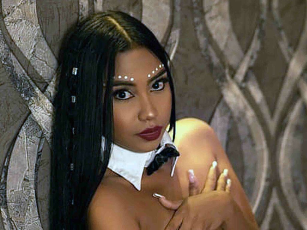 Live sex webcam photo for BahianaBrown #277408222