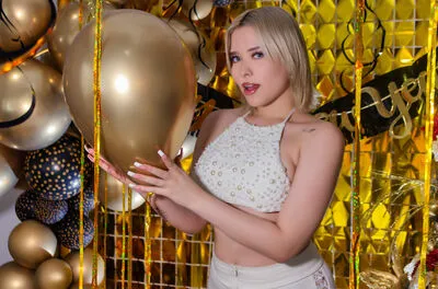 Live sex webcam photo for BellGrey #290128149