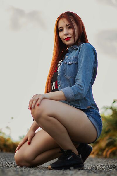 Live sex webcam photo for BellGrey #290128256