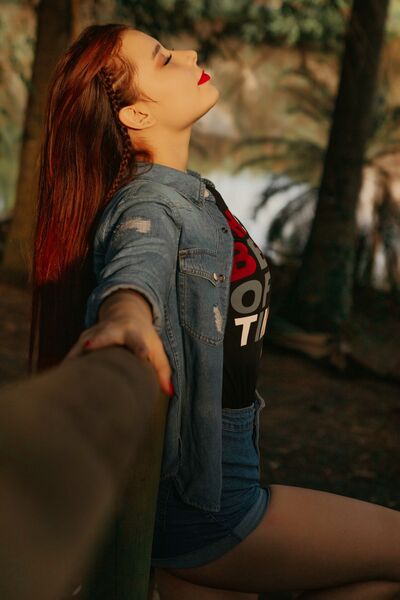 Live sex webcam photo for BellGrey #290128262