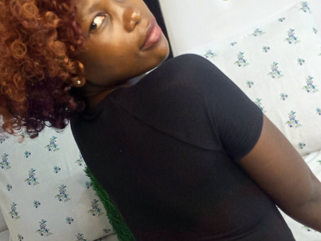 Live sex webcam photo for BiancaJena #278027603