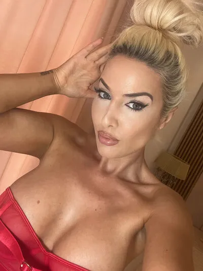 Live sex webcam photo for BlancheSummer #290193004