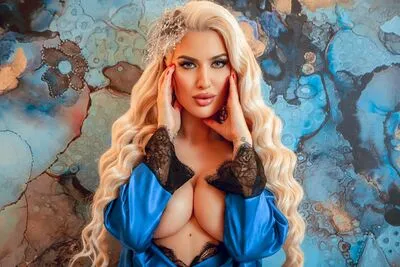 Live sex webcam photo for BlancheSummer #290193039