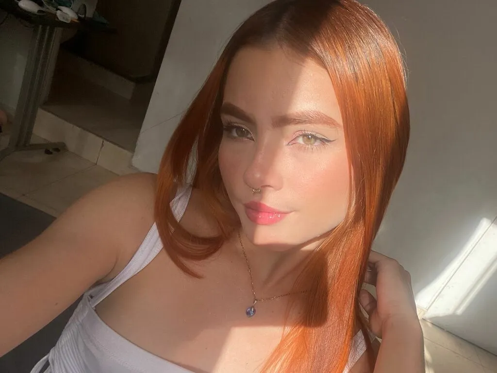 Live sex webcam photo for BrandieHilto #276680682