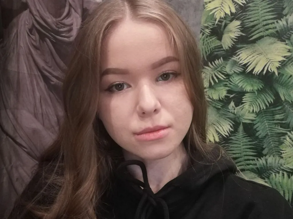 Live sex webcam photo for BreeHearl #278003816