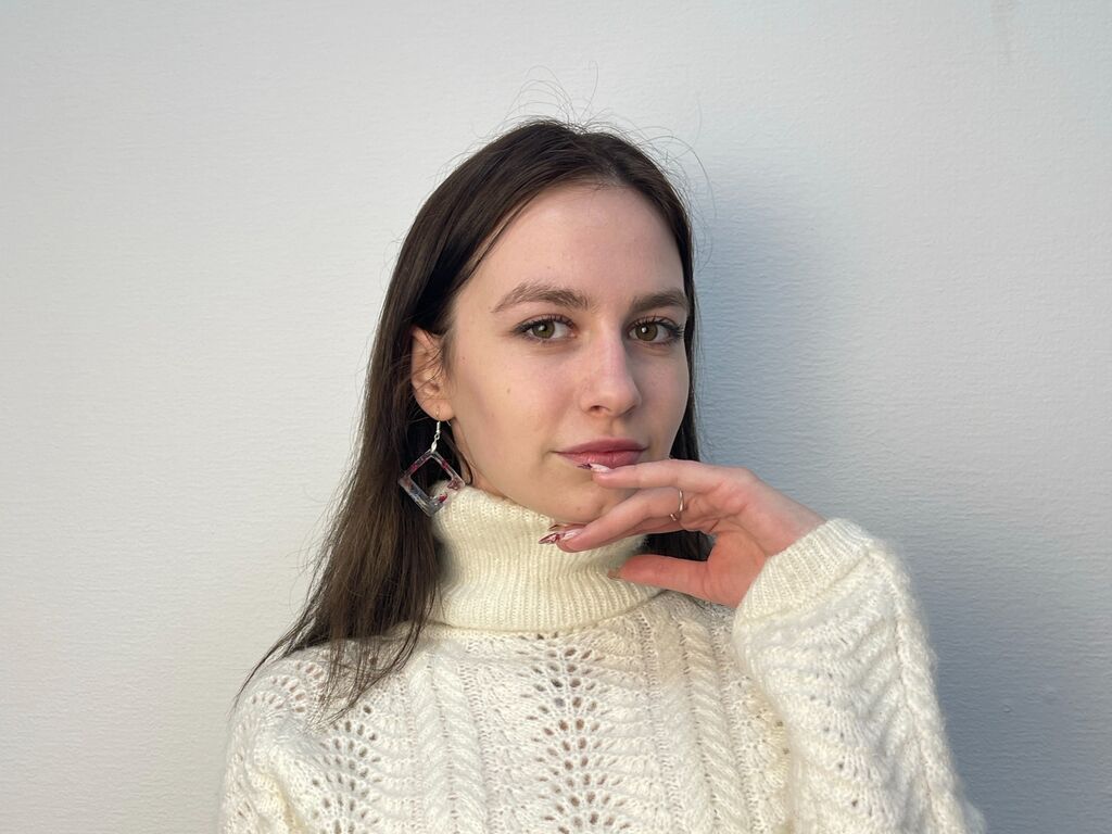 Live sex webcam photo for BridgetEdsall #278042634