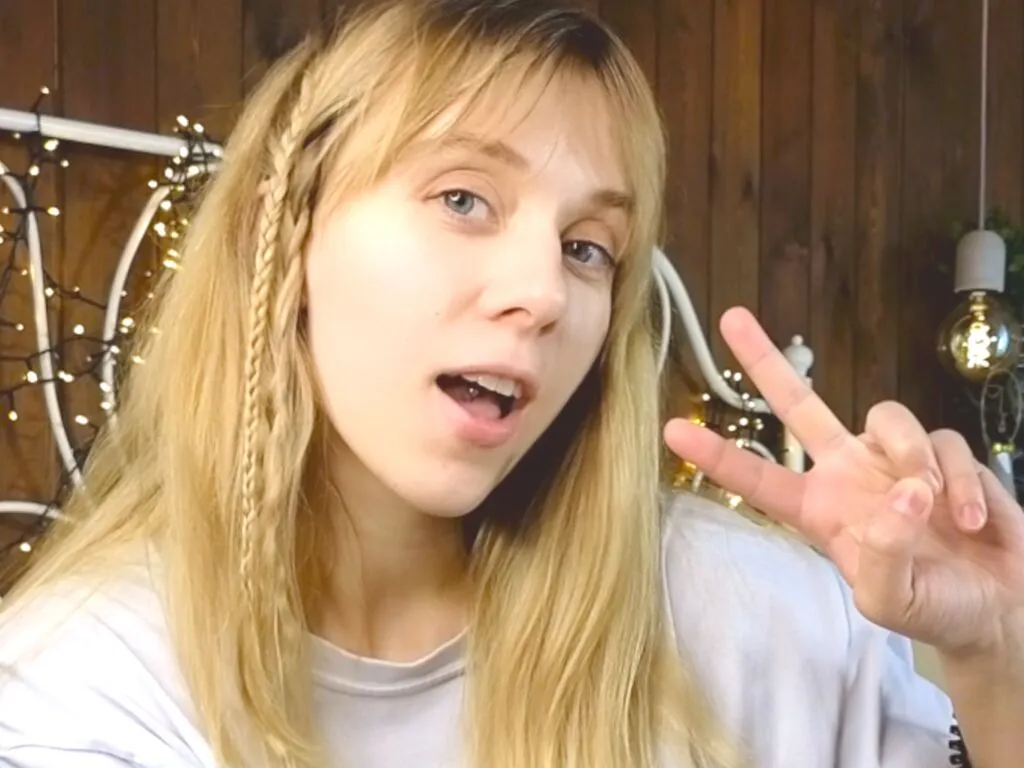 Live sex webcam photo for BrimladBelger #278108872