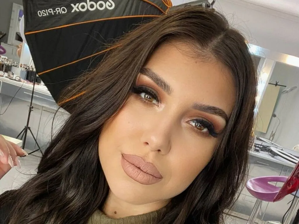 Live sex webcam photo for BriseisMonn #277484122