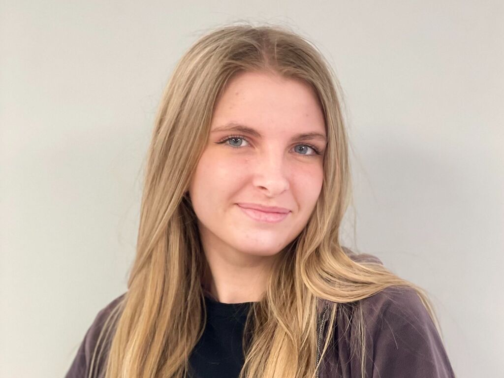 Live sex webcam photo for CatherynElletson #277887119