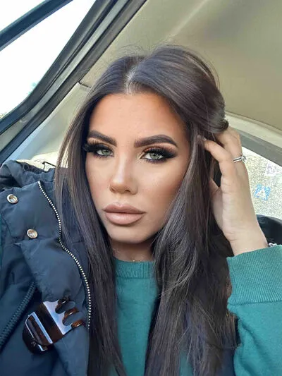 Live sex webcam photo for CelineReys #290137127