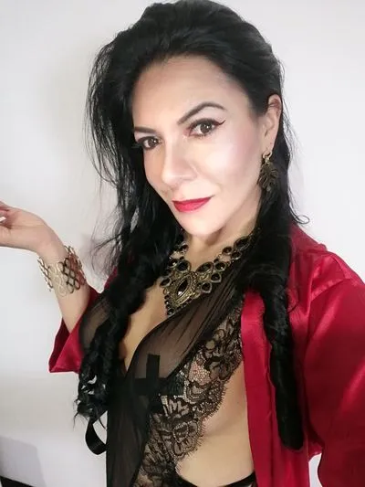 Live sex webcam photo for ChandrelRose #290168442