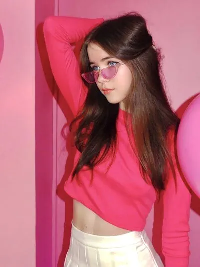 Live sex webcam photo for CharilWilson #290121411