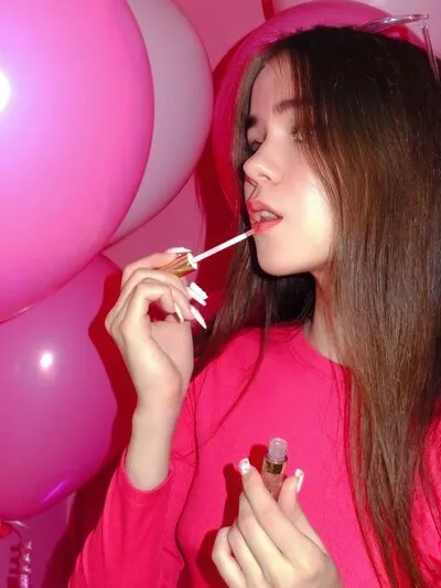 Live sex webcam photo for CharilWilson #290121415