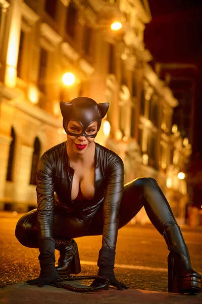 Live sex webcam photo for ChloeNova #290138472