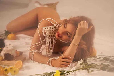 Live sex webcam photo for ChloeNova #290138487