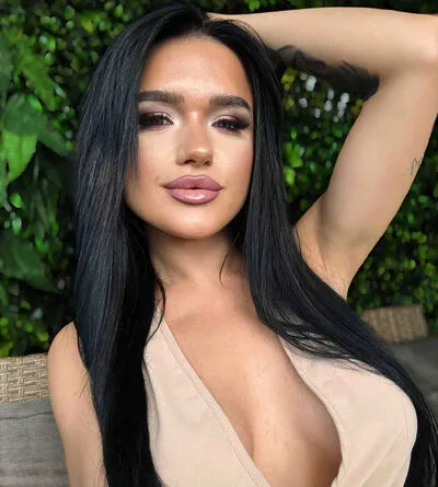 Live sex webcam photo for CindyCall #290168626