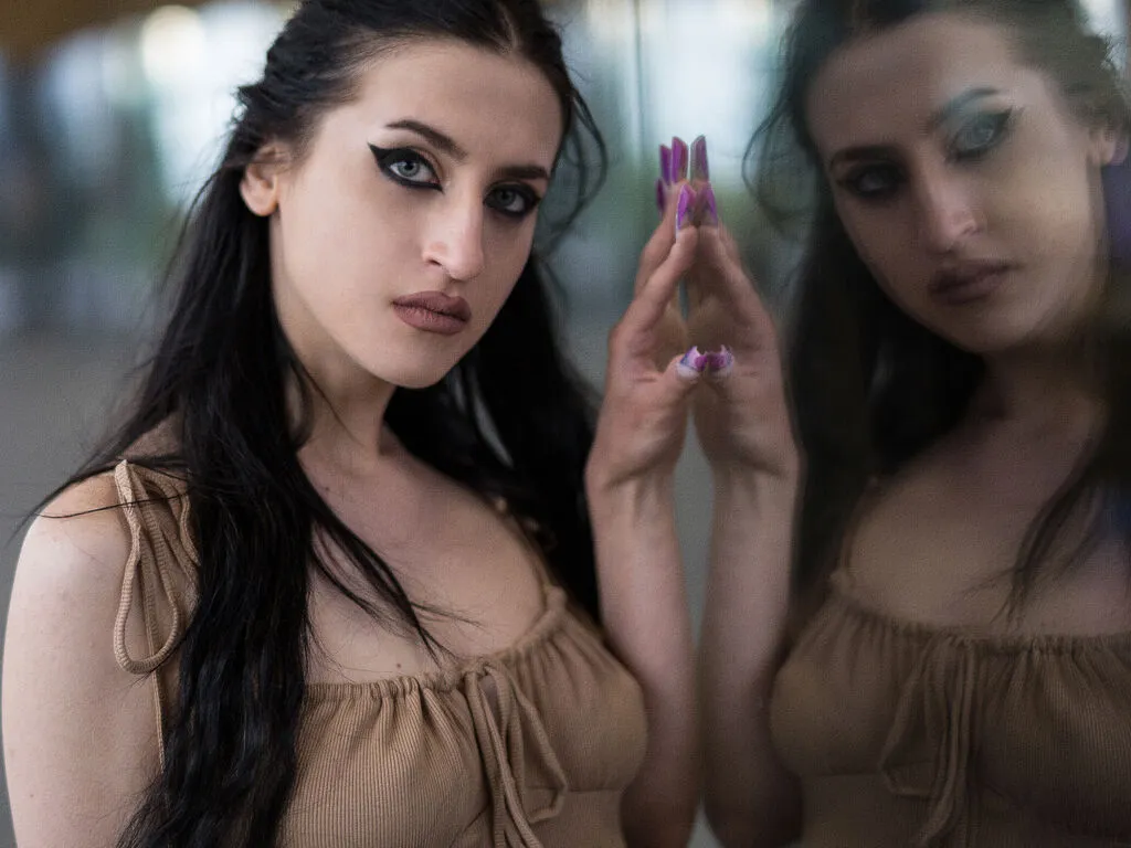 Live sex webcam photo for CobraQuinn #276508632