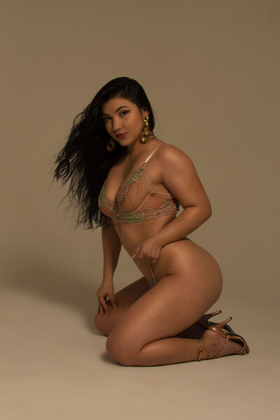 Live sex webcam photo for DafneEvan #290138896