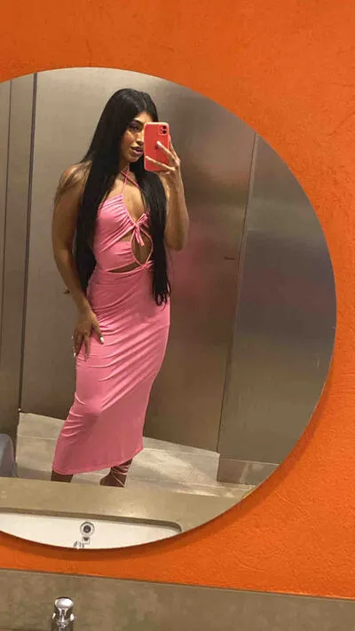 Live sex webcam photo for DanielaMills #290168889