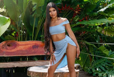 Live sex webcam photo for DanielaMills #290168905