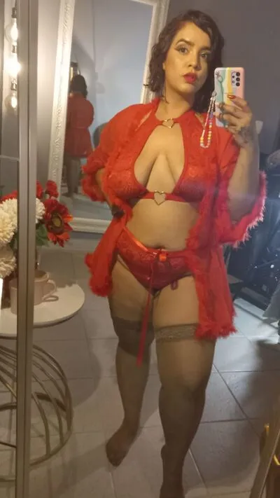 Live sex webcam photo for DannaFerlucio #290127958