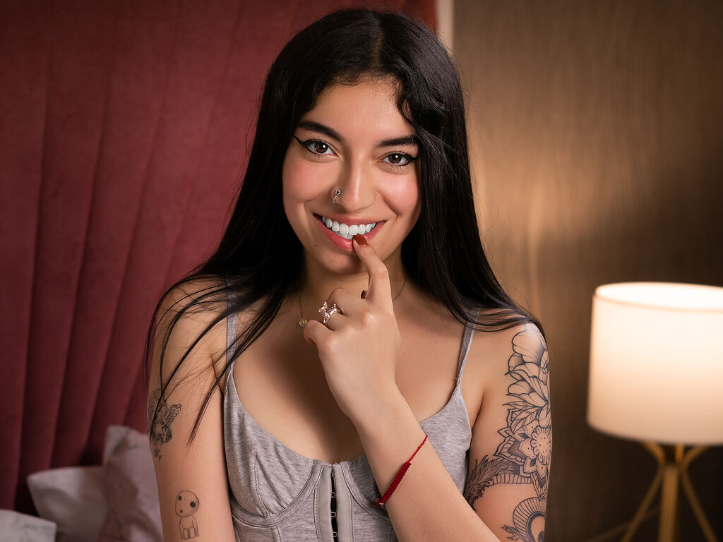 Live sex webcam photo for DephSuarez #277485791