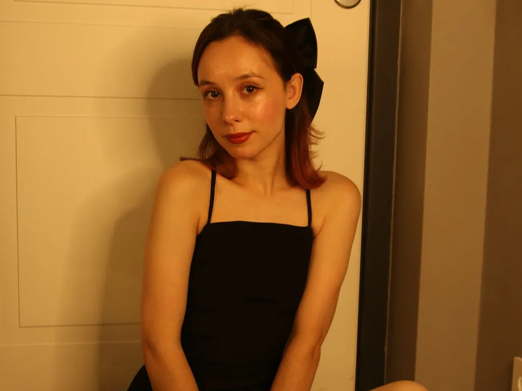 Live sex webcam photo for DorisGardener