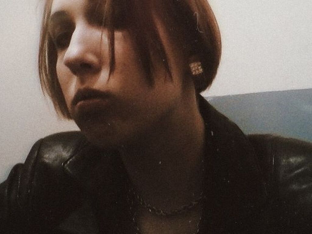 Live sex webcam photo for EdithFarabee #276542232