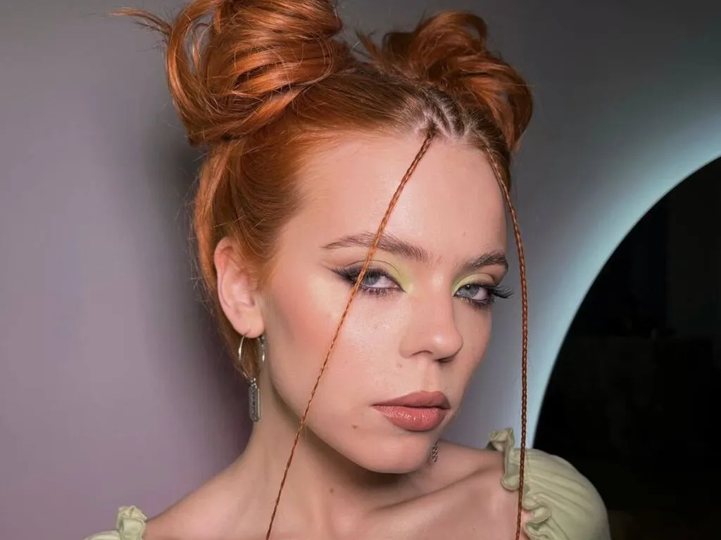 Live sex webcam photo for ElenaBody #277535377