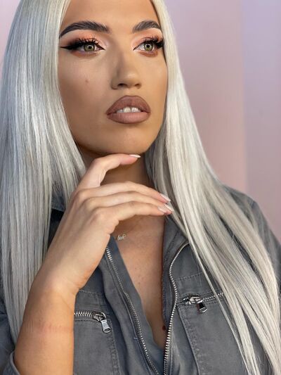 Live sex webcam photo for ElsaFire #290192994