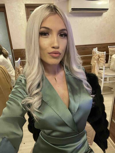 Live sex webcam photo for ElsaFire #290192999