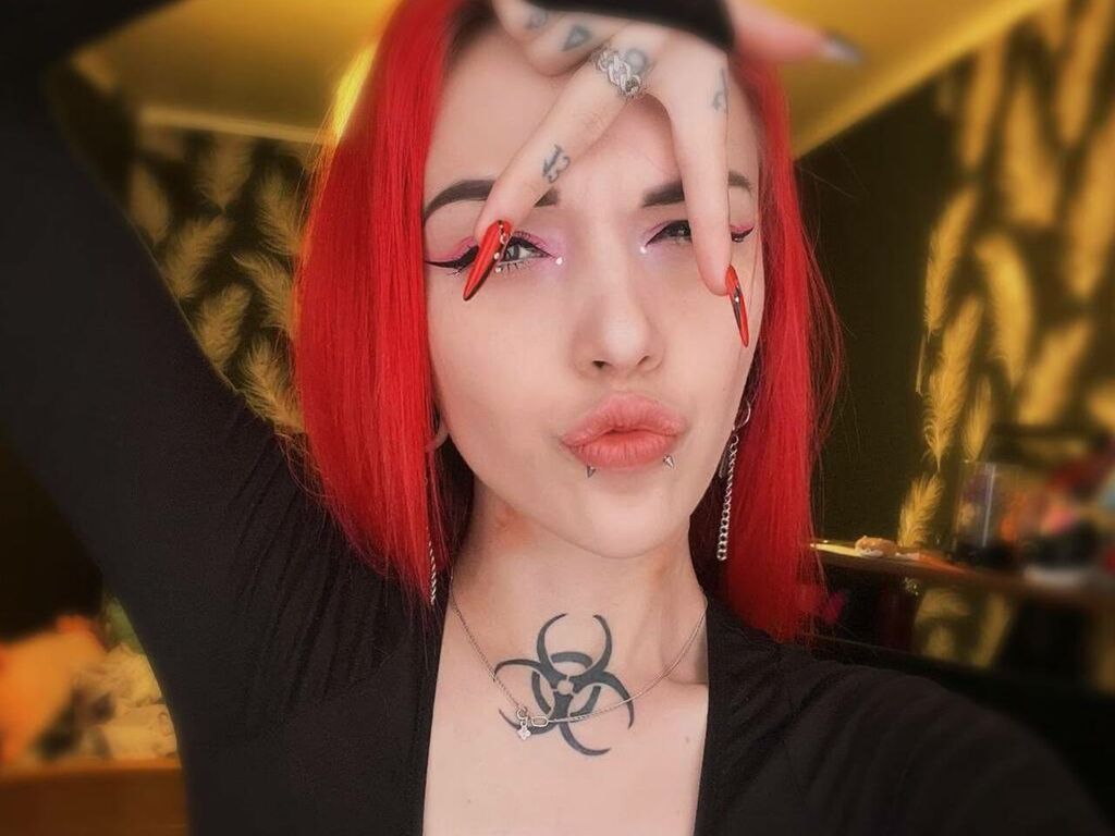 Live sex webcam photo for EmberAlisson #276550496