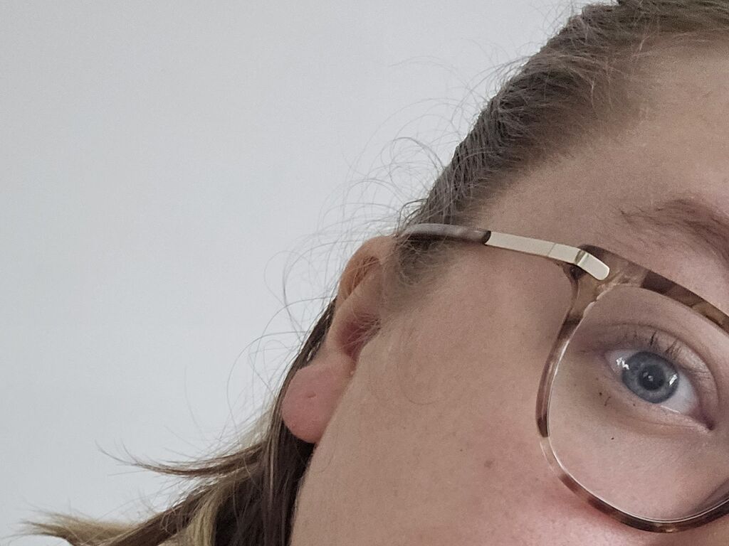 Live sex webcam photo for EmilyJessica #276371646