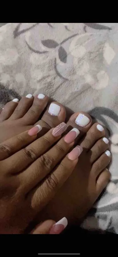 Live sex webcam photo for EmilyKorz #290158063