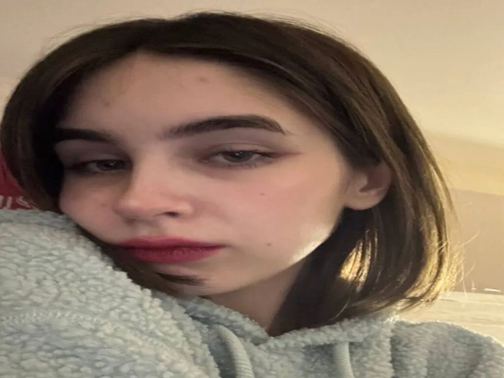 Live sex webcam photo for EmmaForde