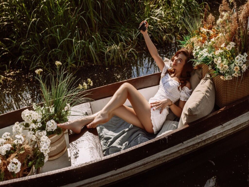 Live sex webcam photo for EmmyTart #276668966