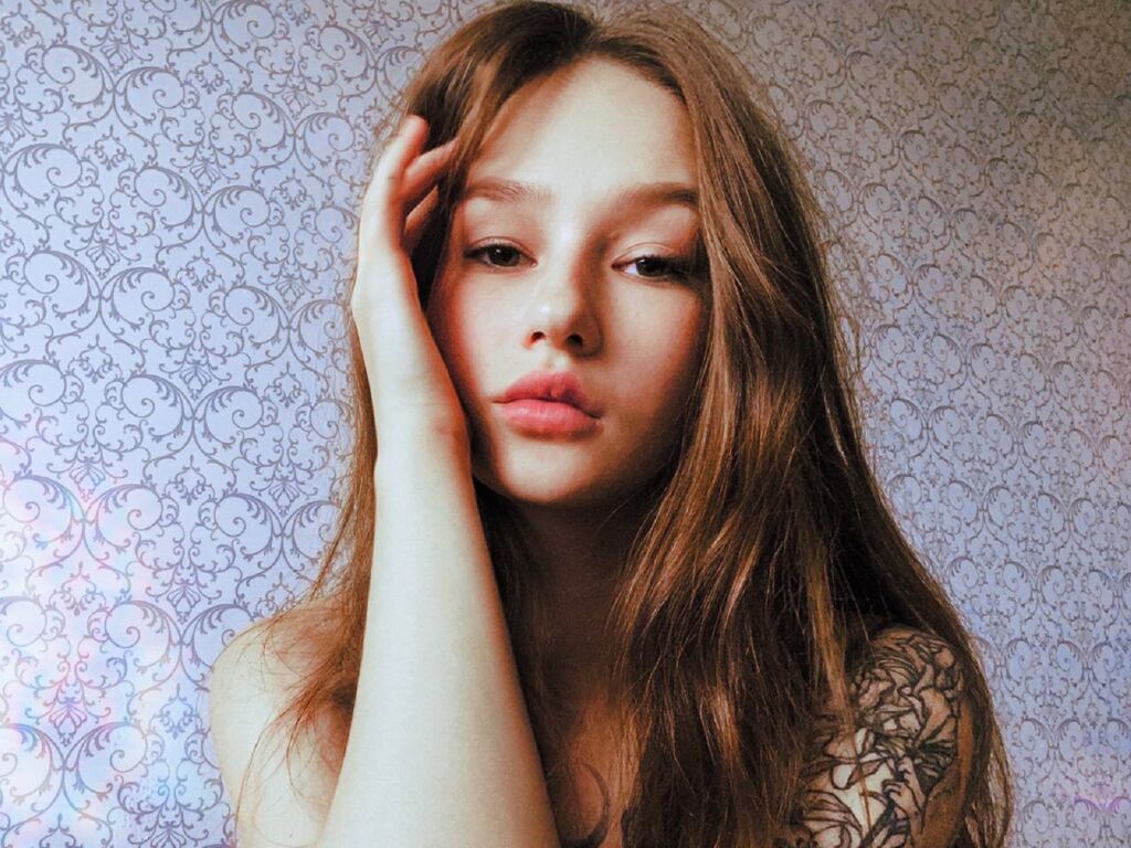 Live sex webcam photo for EngelBrayton #276168292