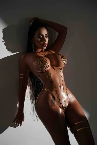 Live sex webcam photo for EstefaniaBrown #290160248