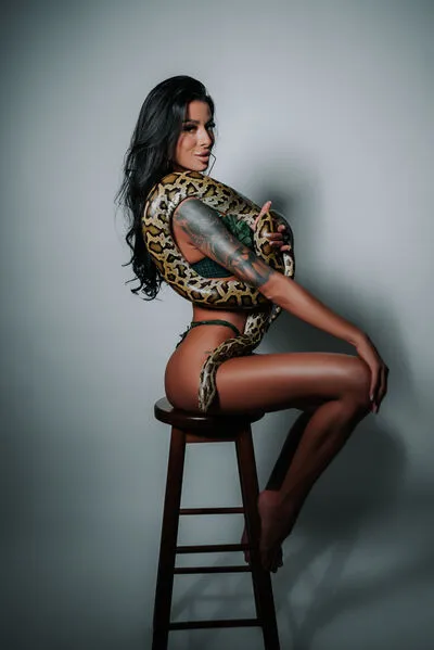 Live sex webcam photo for EvaAmanti #290124001