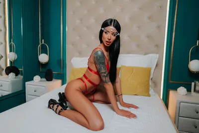 Live sex webcam photo for EvaAmanti #290124020