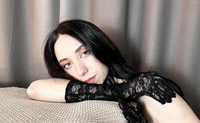 Live sex webcam photo for EvaCreek #290170075