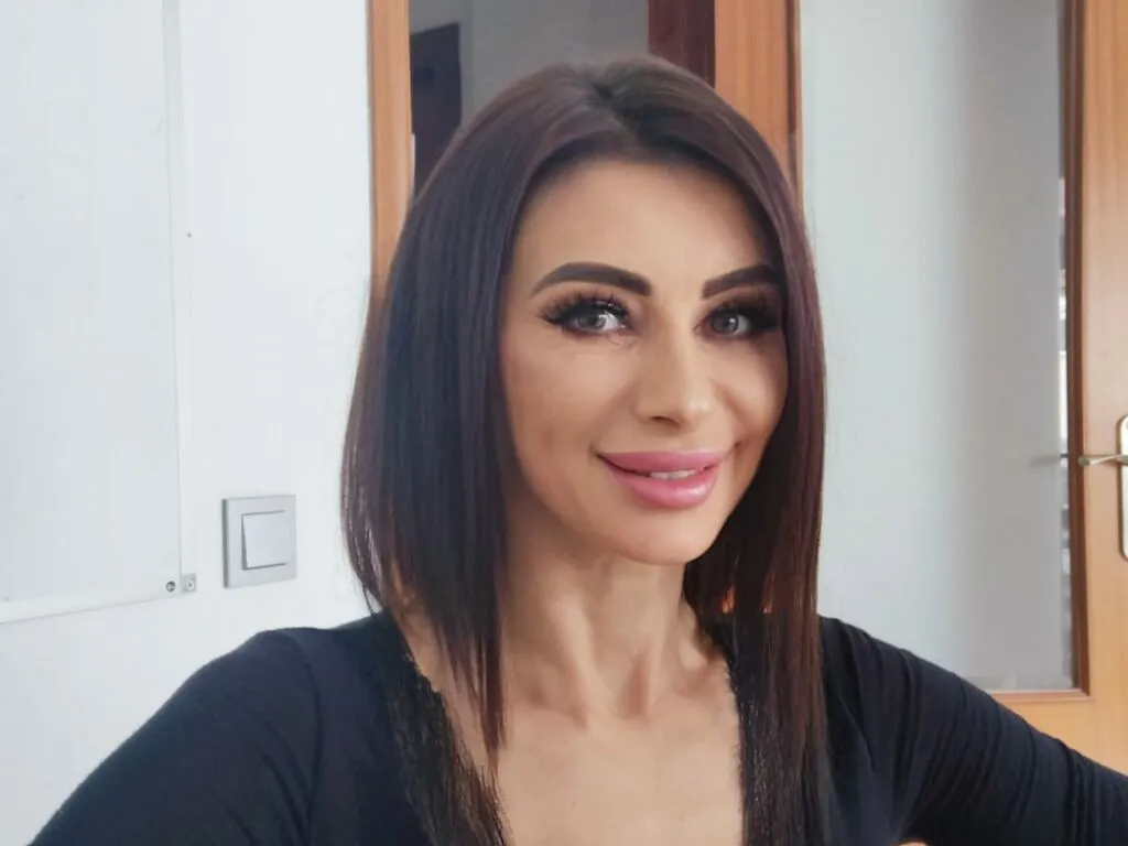 Live sex webcam photo for EvaEvita #276914516