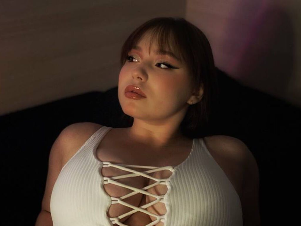 Live sex webcam photo for EvaMilberg #277413840